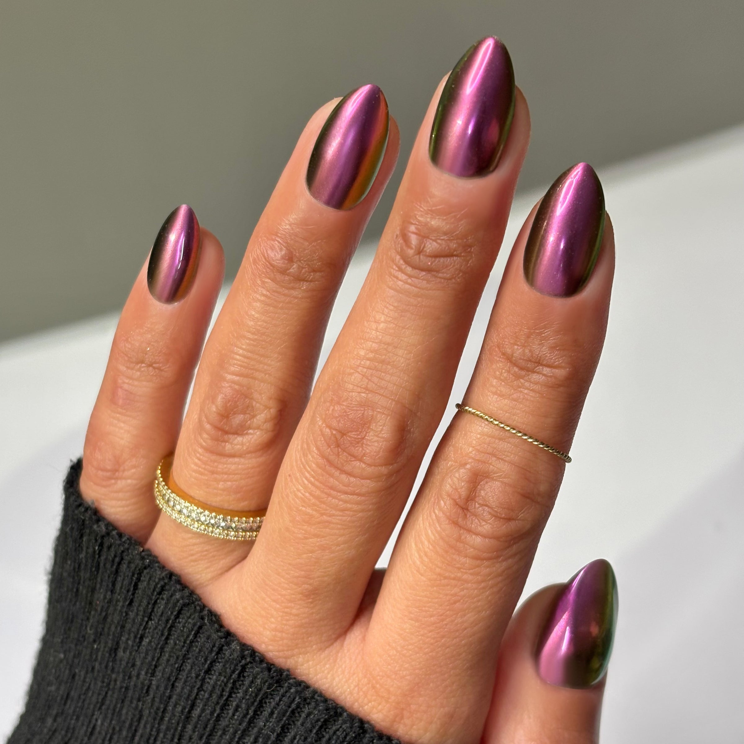 Dark Purple Prism - Holographic Nail Powder