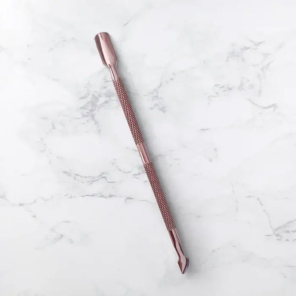 Manicure tool for cuticle