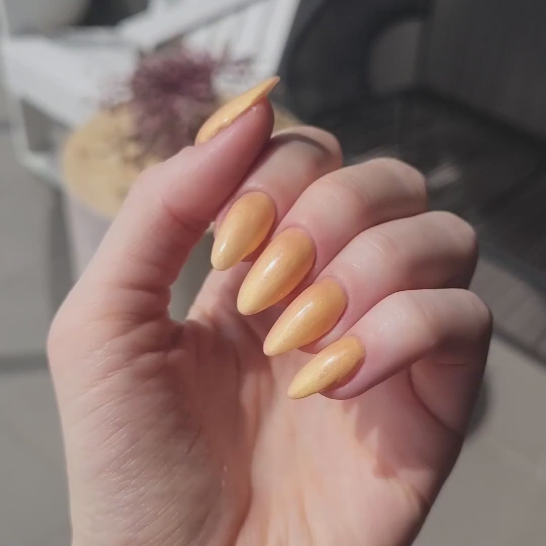 Mousse - Classic Colour Changing Nail Powder